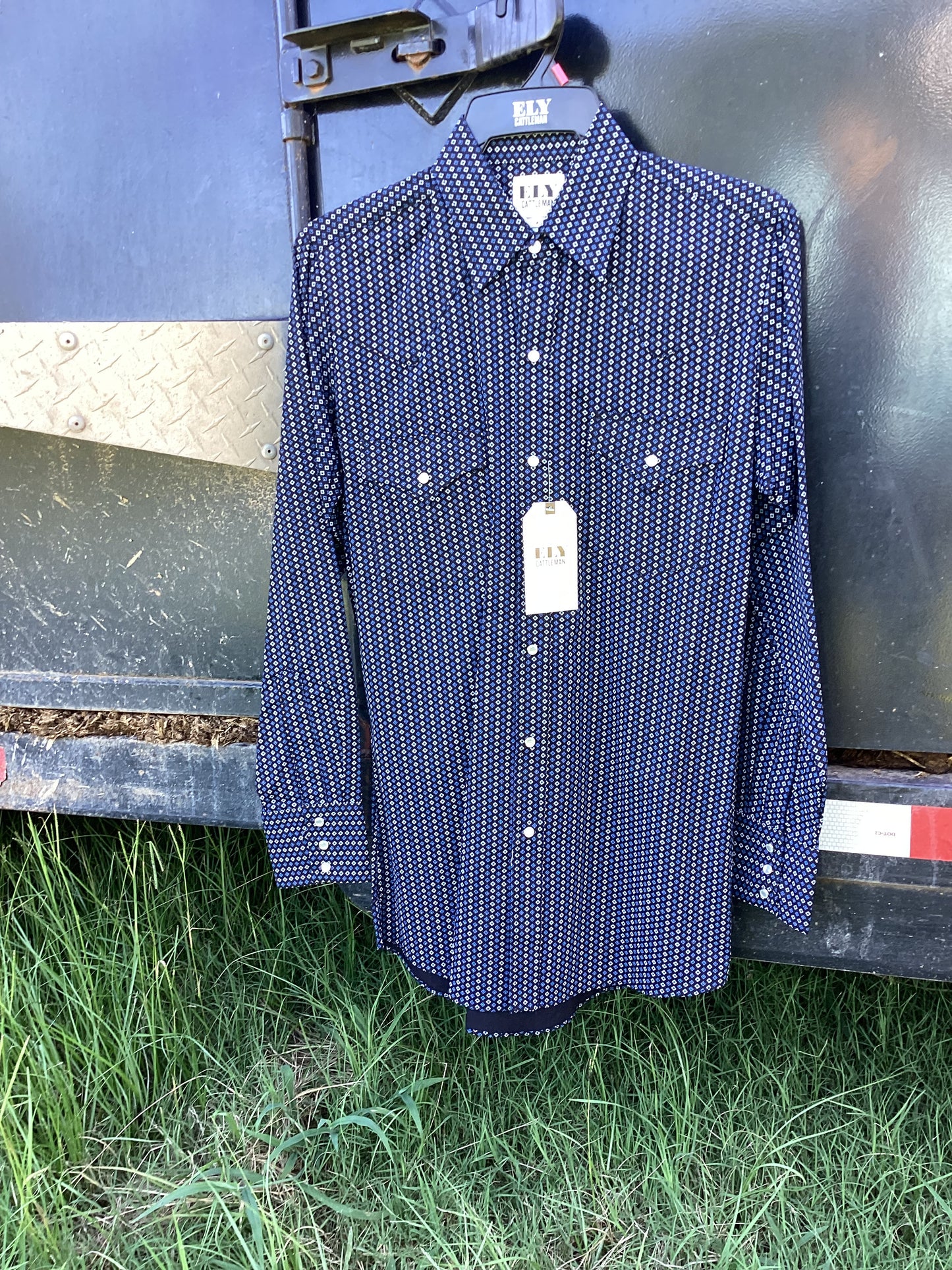 ELY SMALL FASHION