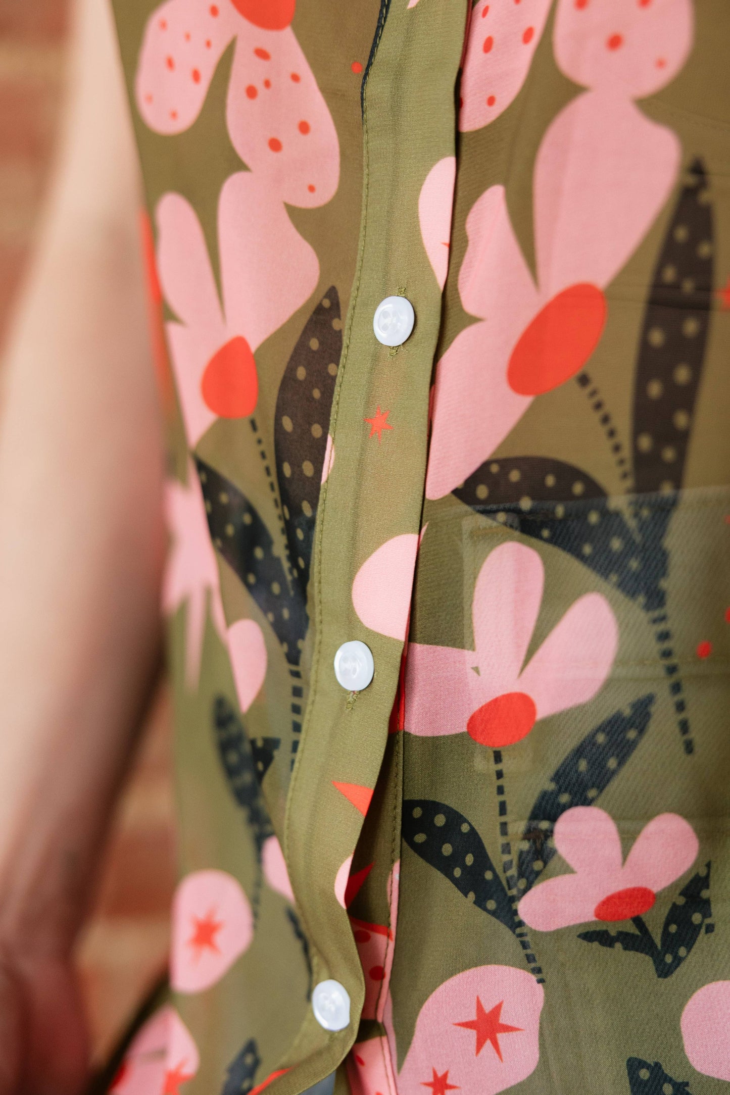 OLIVE PINK FLOWER TOP