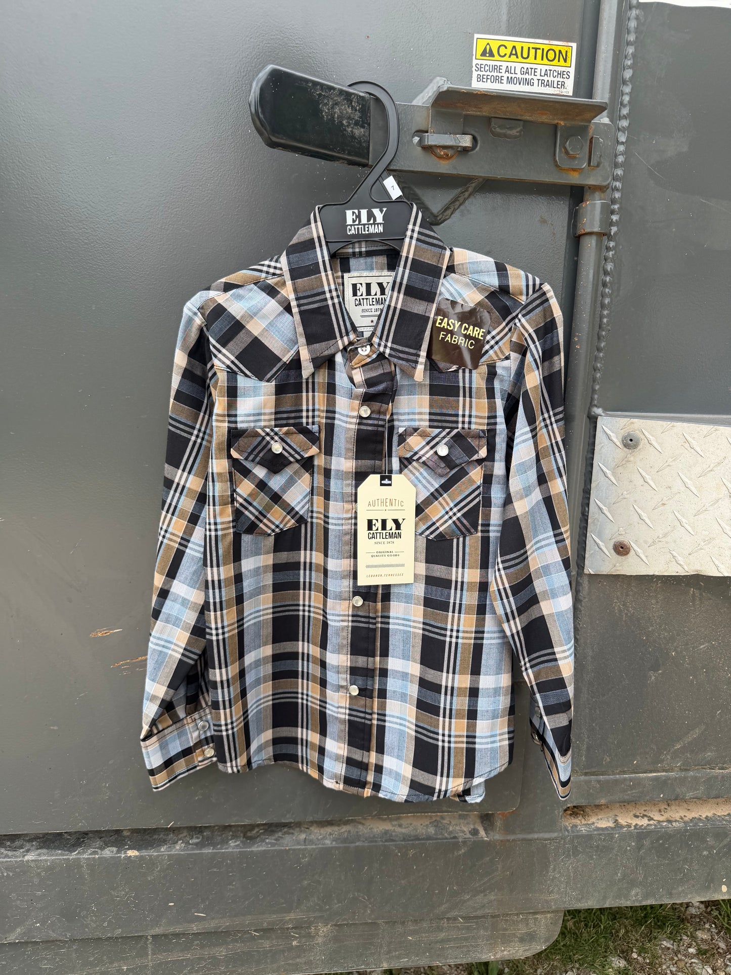 ELY KIDS SIZE 7